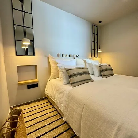 Apartment Luxurious Renovated